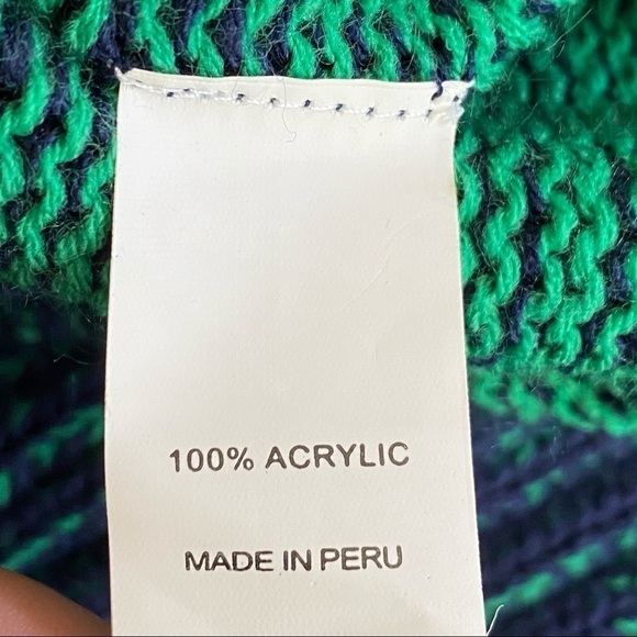 Emerson Street Peruvian Collection Notre Dame Cape - Picture 8 of 11